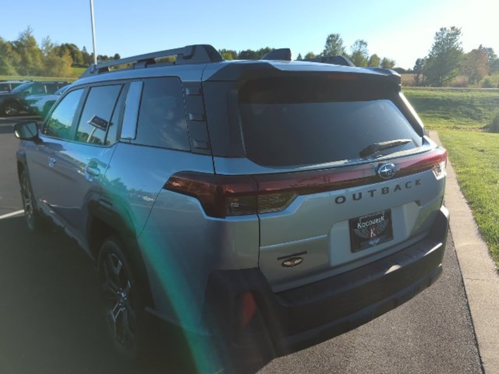 New 2026 Subaru Outback Touring XT SUV