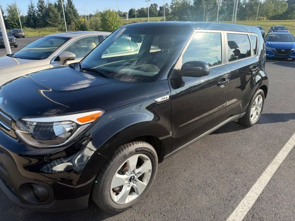 Used 2018 Kia Soul Base Hatchback