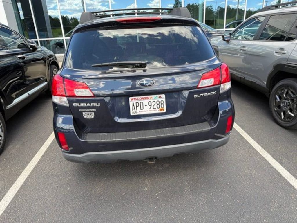 Used 2013 Subaru Outback 2.5i Premium SUV