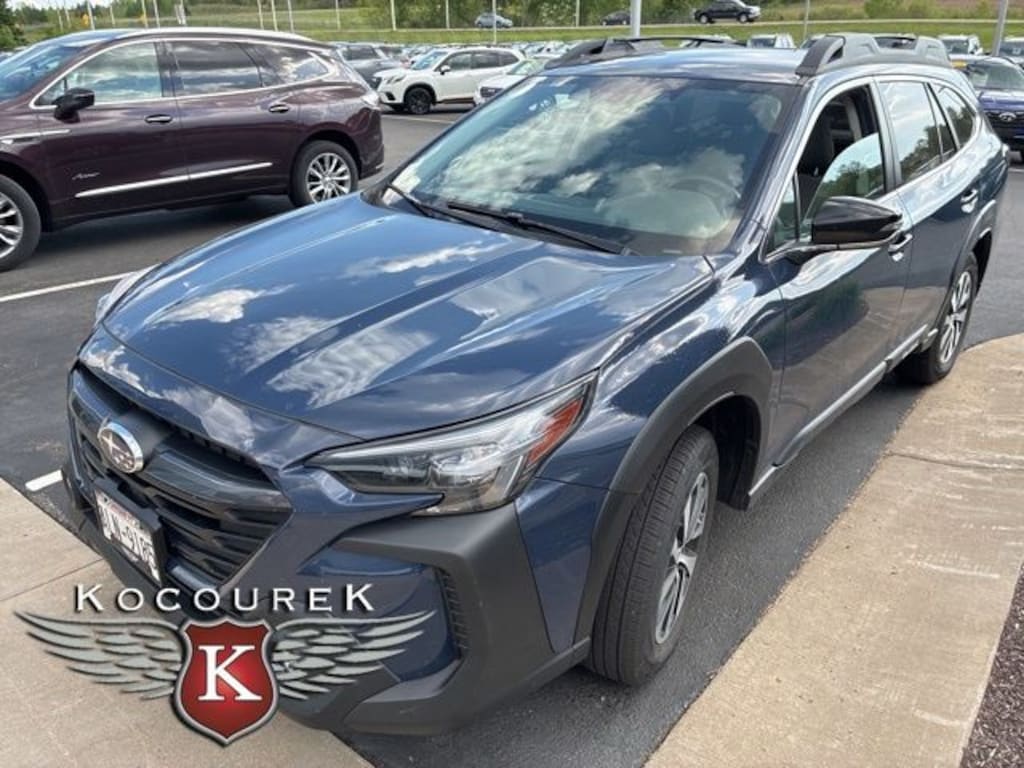 Used 2023 Subaru Outback Premium SUV