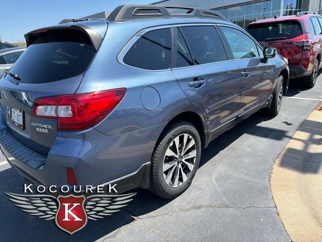 2015 Subaru Outback 2.5i Limited CVT PZEV's photo