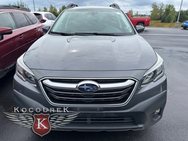 2021 Subaru Outback Premium photo 2