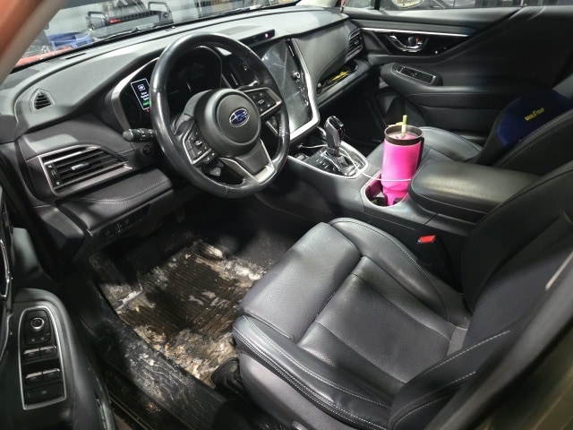 2022 Subaru Outback Limited's photo