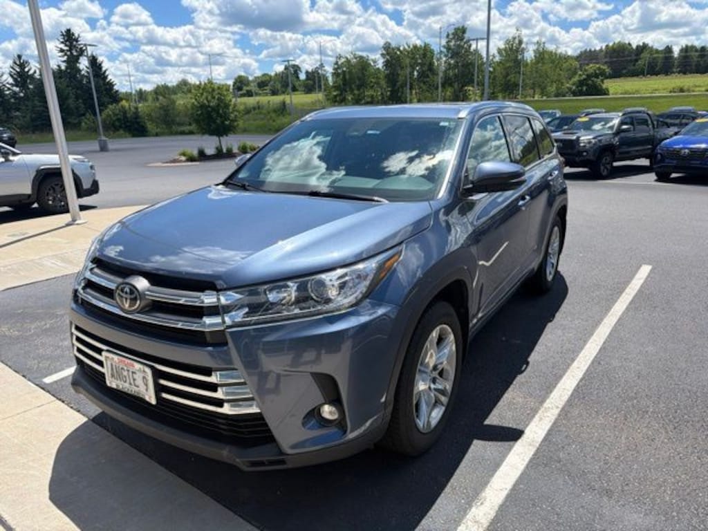 Used 2019 Toyota Highlander Limited SUV