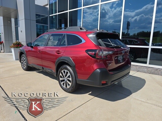 2025 Subaru Outback Premium photo 4