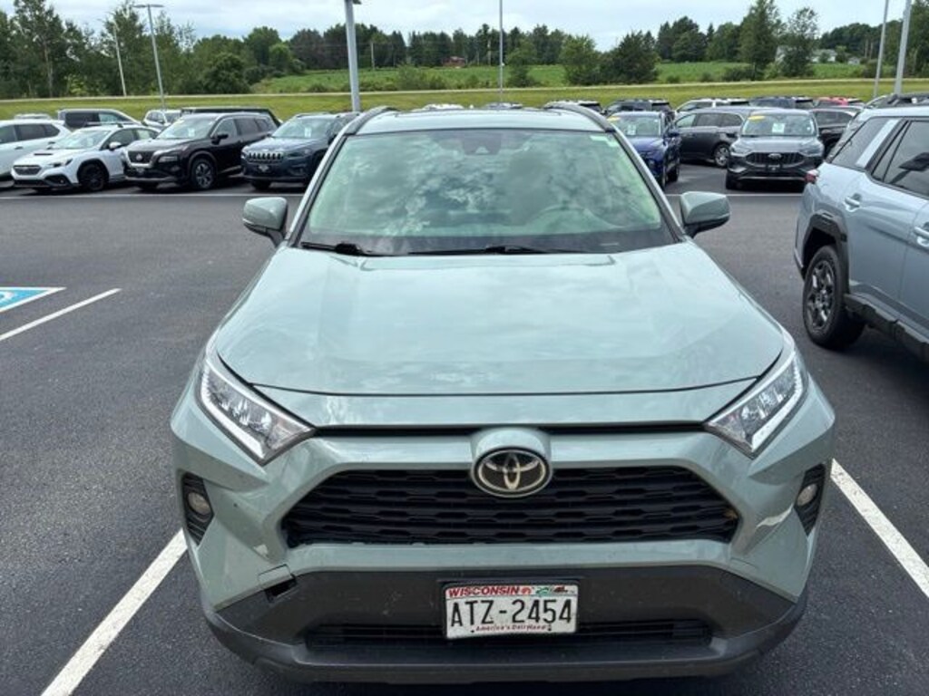 Used 2019 Toyota RAV4 XLE SUV