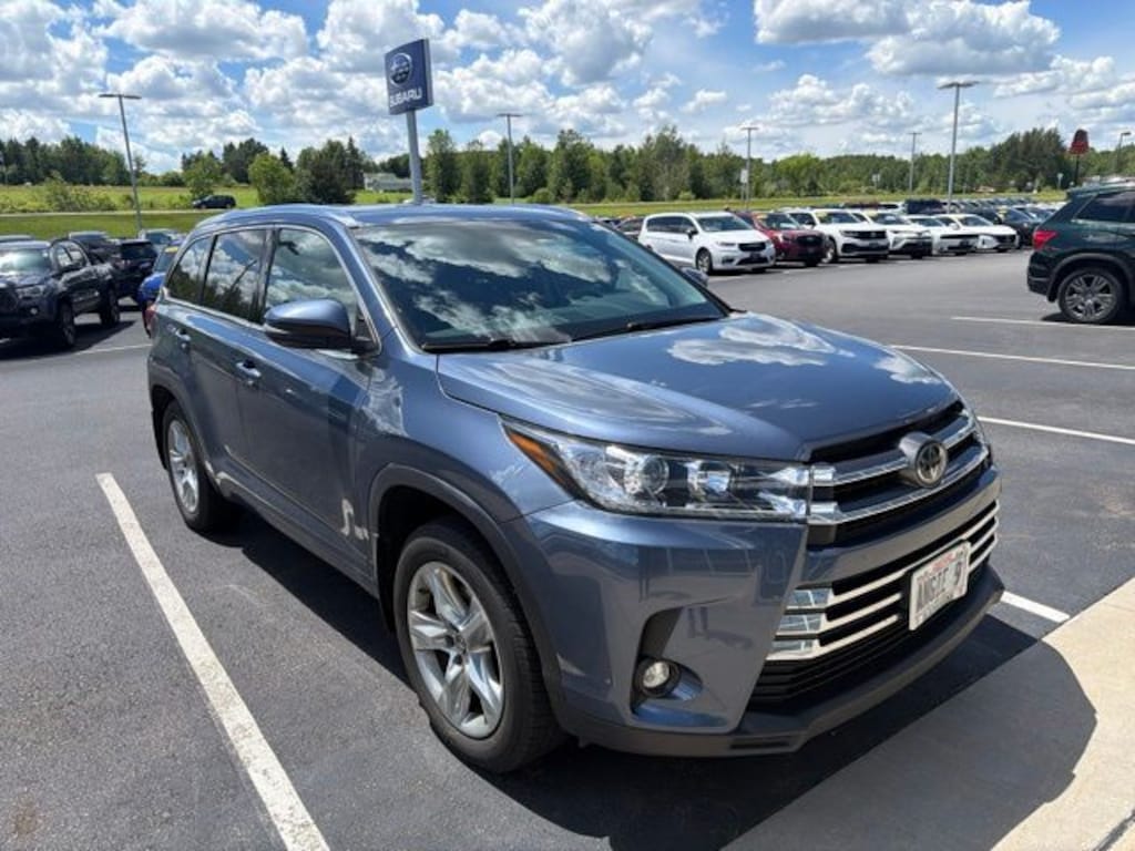 Used 2019 Toyota Highlander Limited SUV