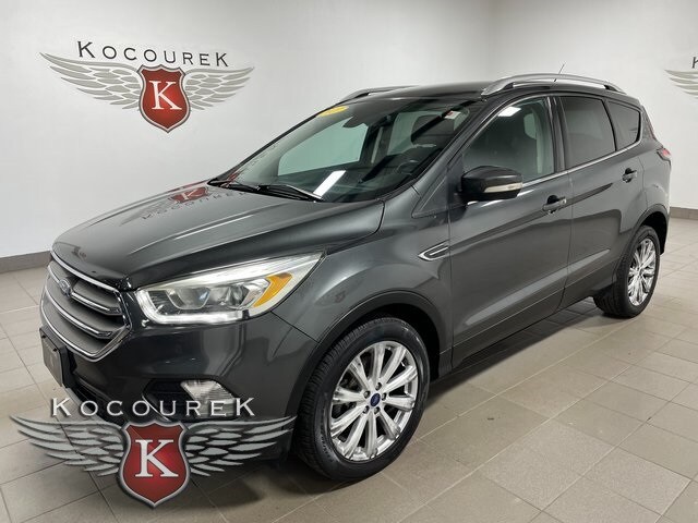 2017 Ford Escape Titanium photo 3