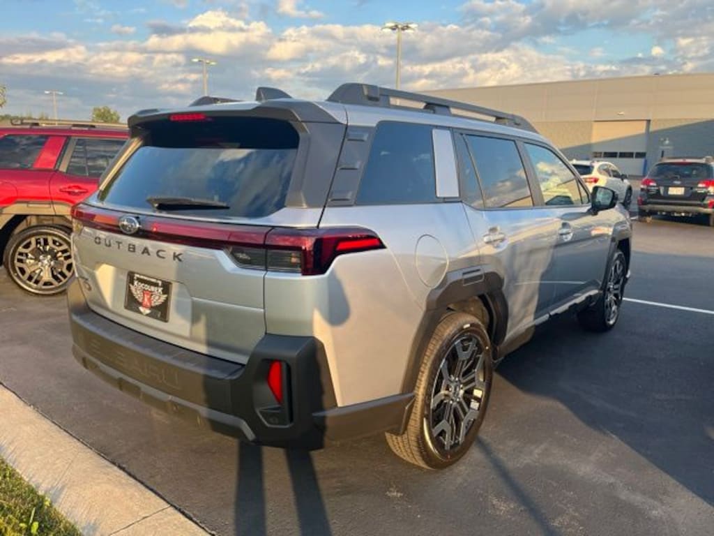 New 2026 Subaru Outback Touring XT SUV