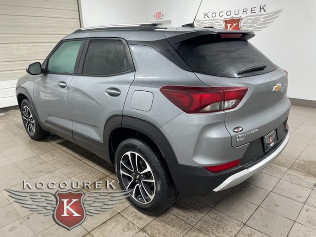 Used 2025 Chevrolet Trailblazer LT SUV