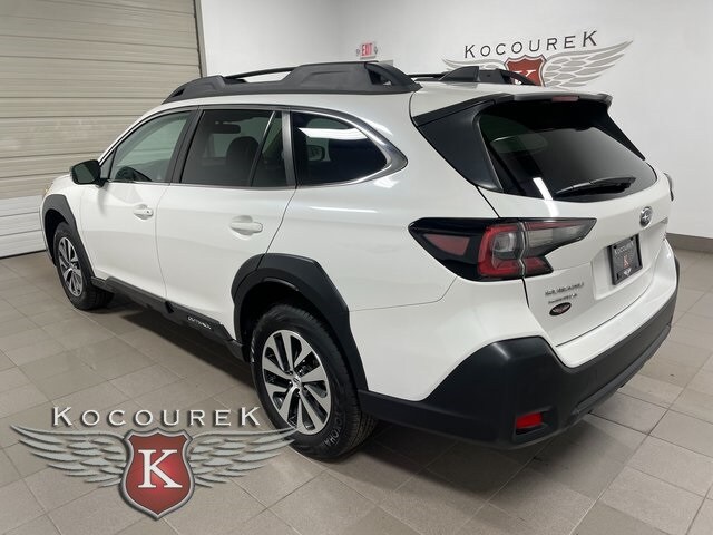 2024 Subaru Outback Premium photo 4