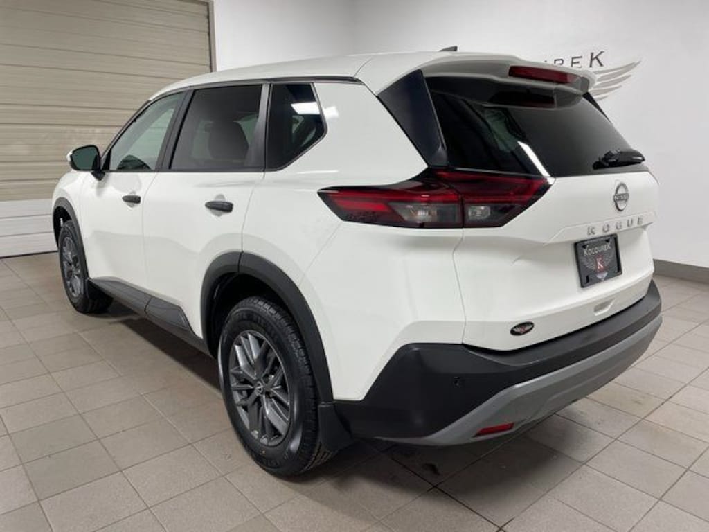 Used 2022 Nissan Rogue S SUV