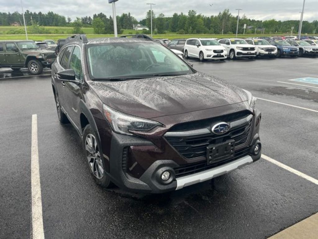 Used 2024 Subaru Outback Limited SUV