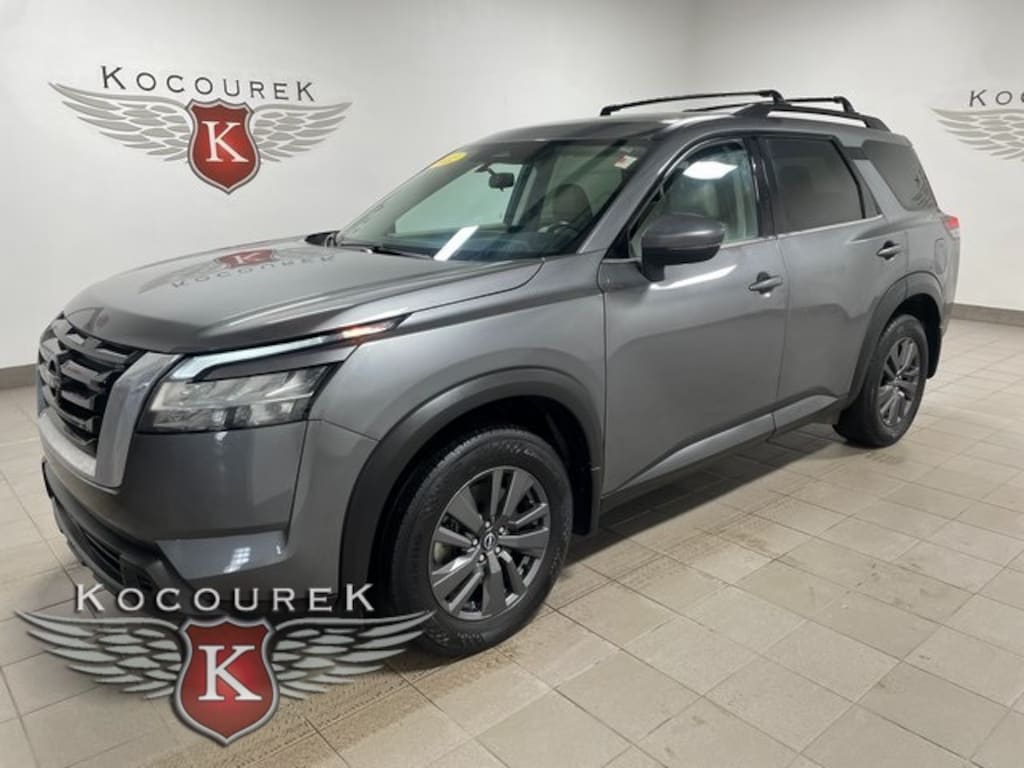 Used 2022 Nissan Pathfinder SV SUV