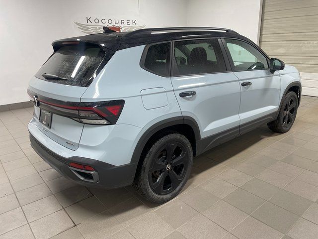 2026 Volkswagen Taos SE Black - Photo 7