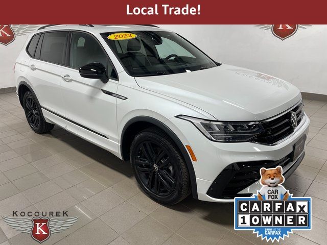 2022 Volkswagen Tiguan SE R-LINE BLACK