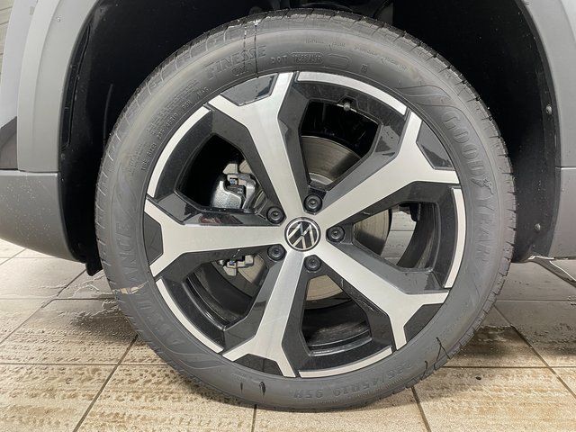 2026 Volkswagen Taos SEL - Photo 9