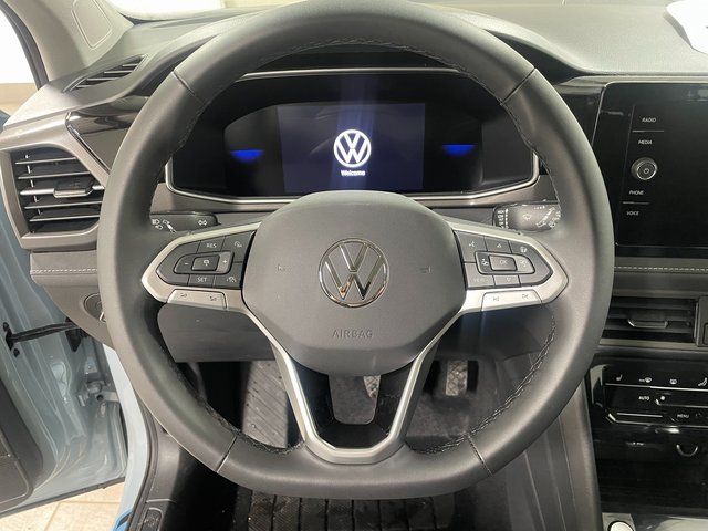 2026 Volkswagen Taos SE Black - Photo 16