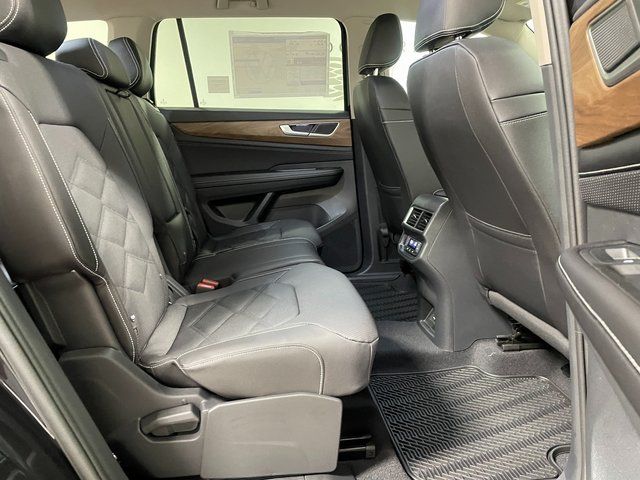 2026 Volkswagen Atlas SE - Photo 21