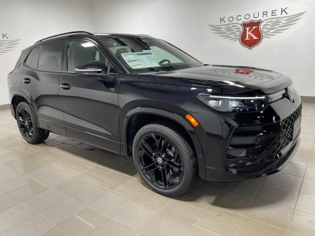 New 2026 Volkswagen Tiguan 2.0T SE R-Line Black SUV