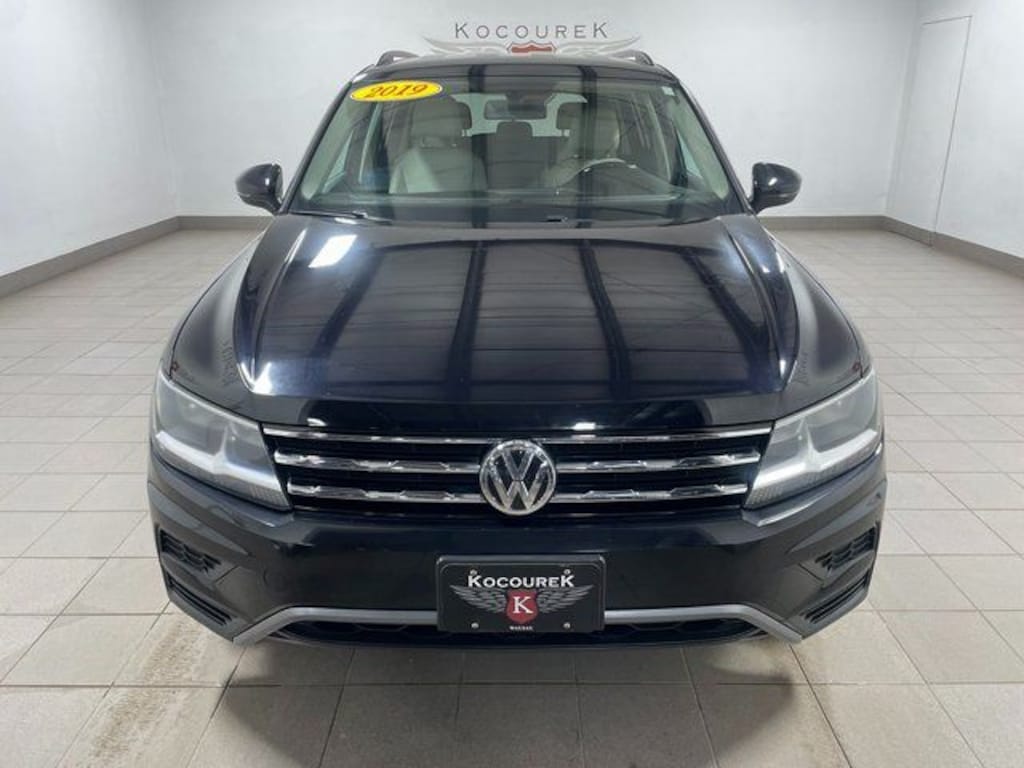 Used 2019 Volkswagen Tiguan 2.0T SE 4MOTION SUV