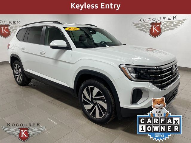 2025 Volkswagen Atlas SE w/Tech's photo