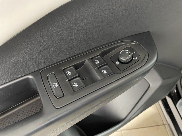 2026 Volkswagen Taos SE - Photo 22