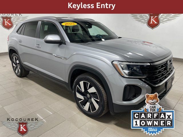2025 Volkswagen Atlas Cross Sport SE w/Tech
