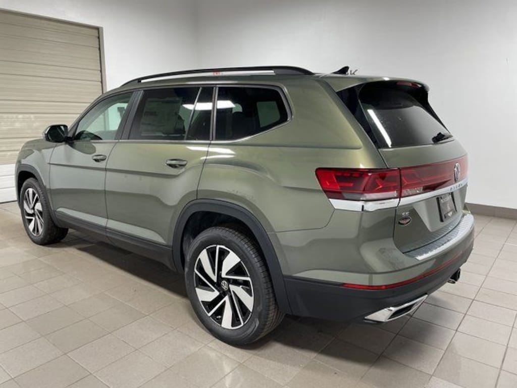 New 2026 Volkswagen Atlas 2.0T SE w/Technology SUV