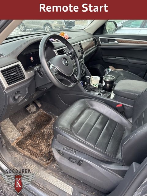 2019 Volkswagen Atlas V6 SEL Premium photo 2