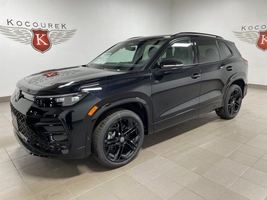 New 2026 Volkswagen Tiguan 2.0T SE R-Line Black SUV