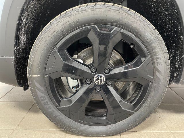 2026 Volkswagen Taos SE Black - Photo 9