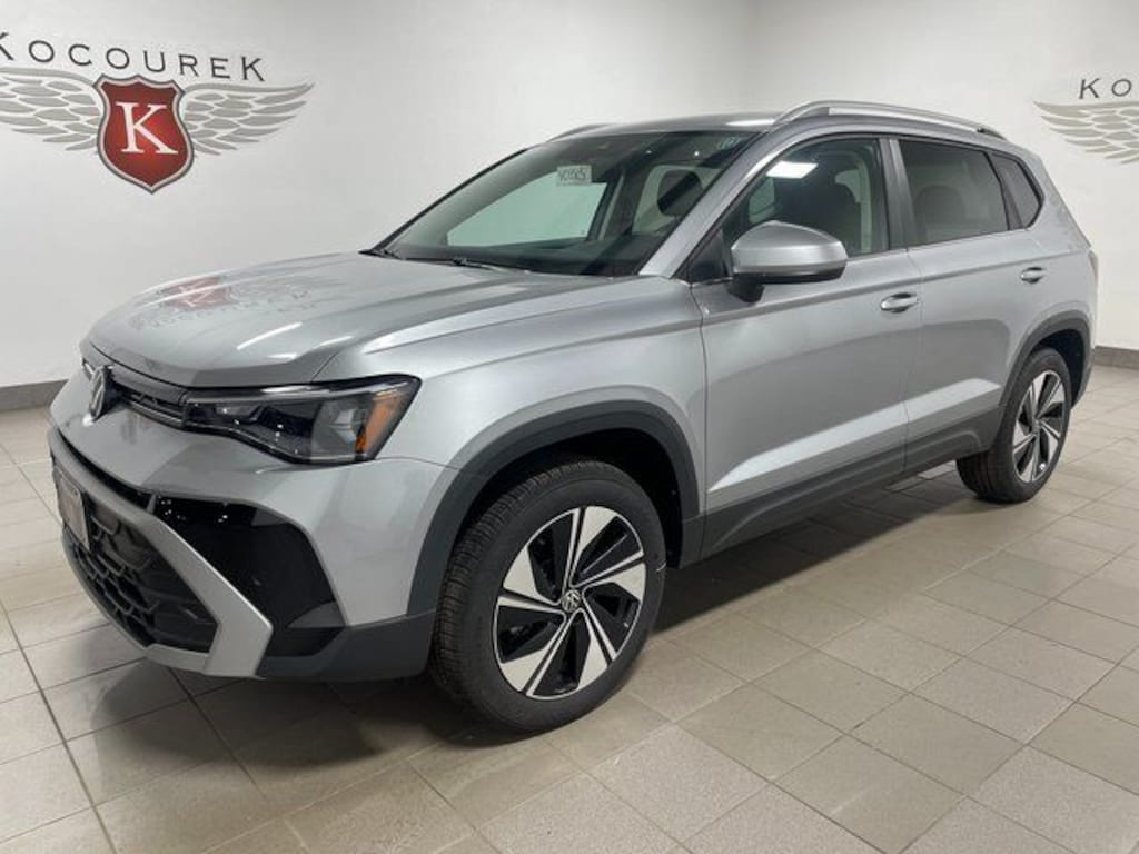 New 2026 Volkswagen Taos 1.5T SE SUV