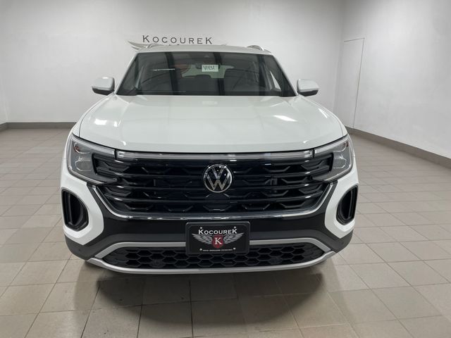 2025 Volkswagen Atlas Cross Sport SE Technology photo 2
