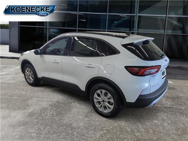 2026 Ford Escape Active photo 3