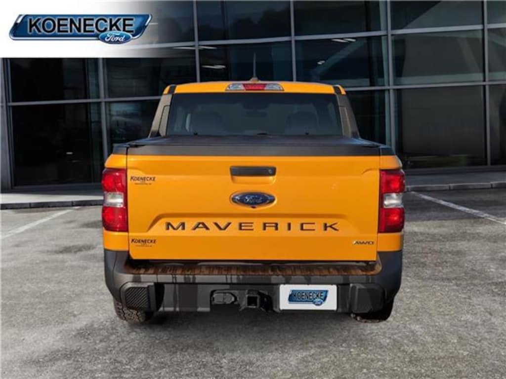 New 2023 Ford Maverick XL All-Wheel Drive SuperCrew 4.5 ft. box 121.1 in. Truck SuperCrew