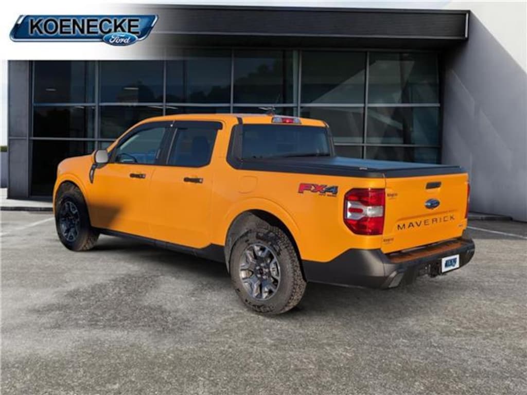 New 2023 Ford Maverick XL All-Wheel Drive SuperCrew 4.5 ft. box 121.1 in. Truck SuperCrew