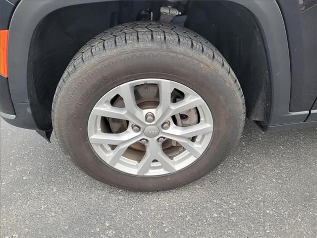 Certified 2023 Jeep Grand Cherokee L Limited with VIN 1C4RJKBG5P8739032 for sale in Reedsburg, WI