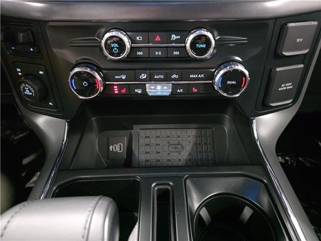 2025 Ford F-150 XLT - Photo 10