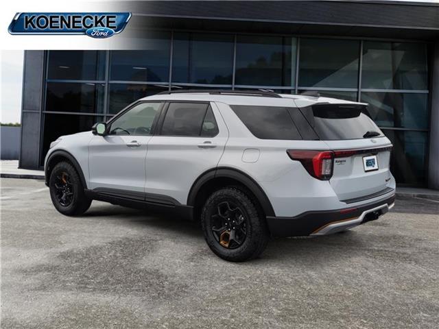 2026 Ford Explorer photo 3