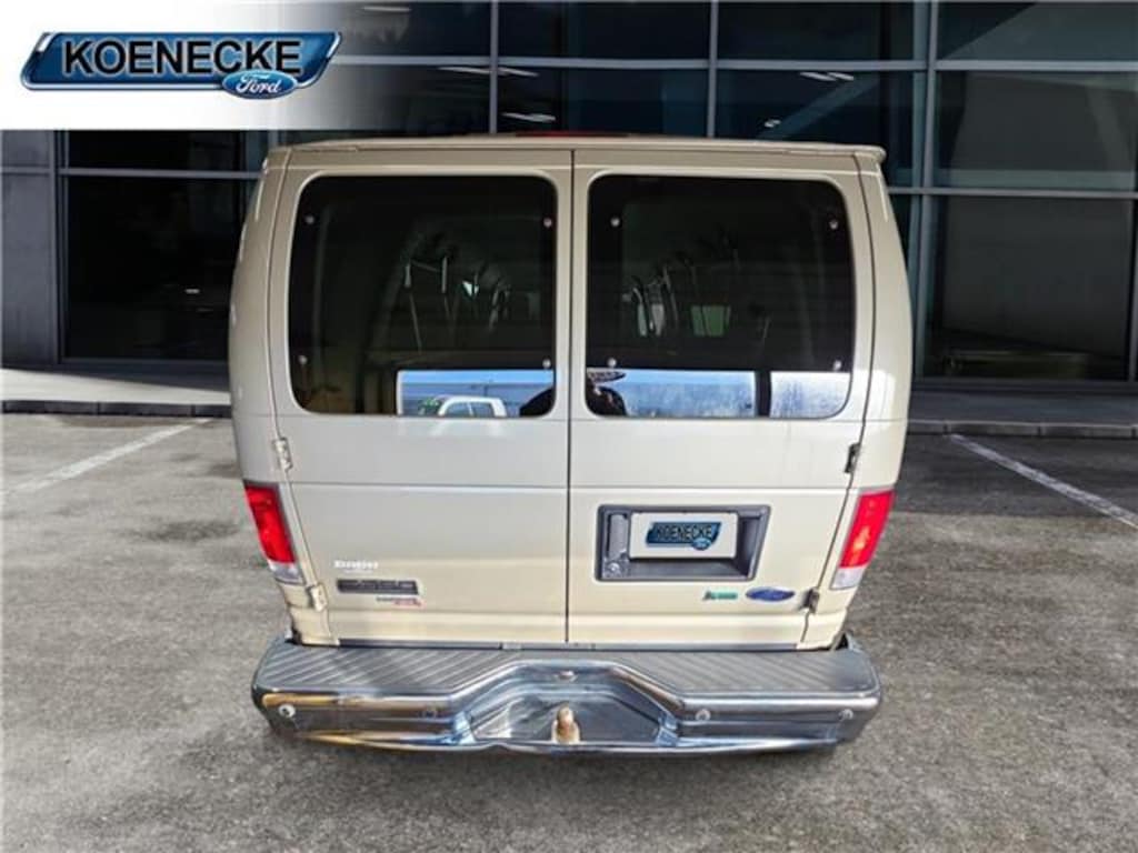 Used 2014 Ford E-350 Super Duty XLT Extended Wagon Extended Wagon