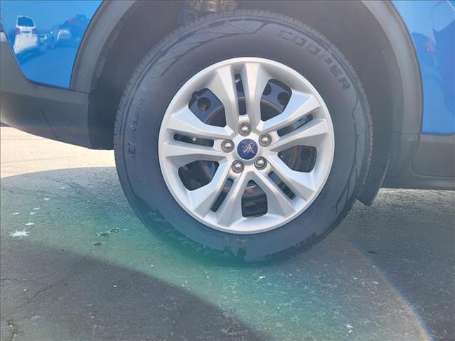 2020 Ford Escape S photo 4