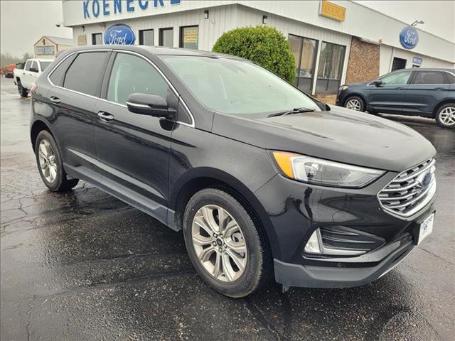 2024 Ford Edge Titanium photo 4