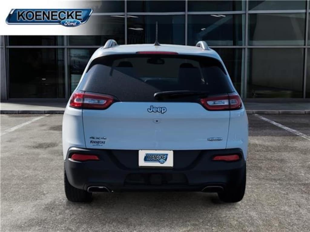 Used 2018 Jeep Cherokee Latitude Plus 4x4 SUV