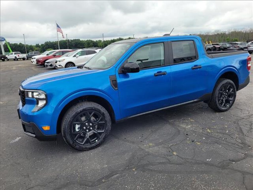 New 2026 Ford Maverick XLT All-Wheel Drive SuperCrew 4.5 ft. box 121.1 in Truck SuperCrew