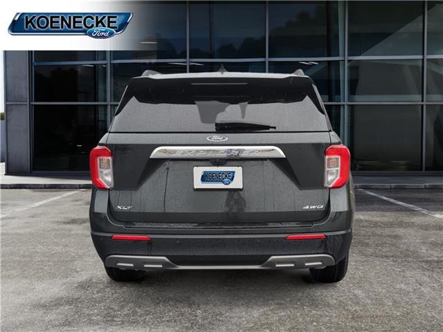 2022 Ford Explorer XLT photo 4