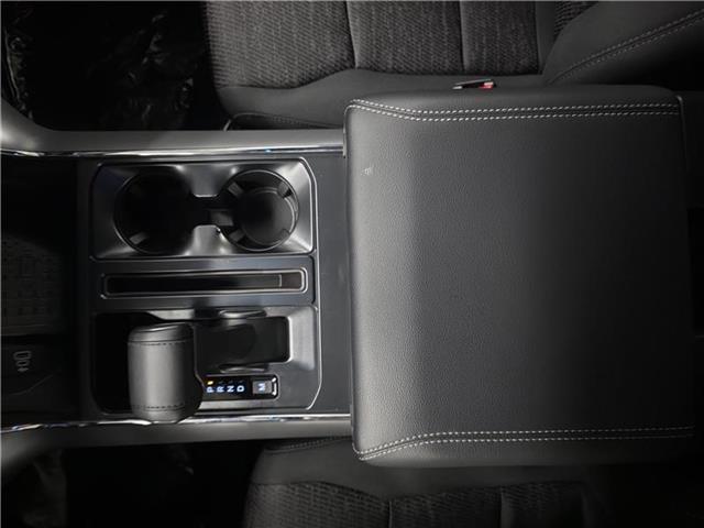 2025 Ford F-150 XLT - Photo 15