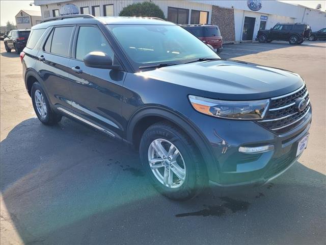 2022 Ford Explorer XLT photo 3