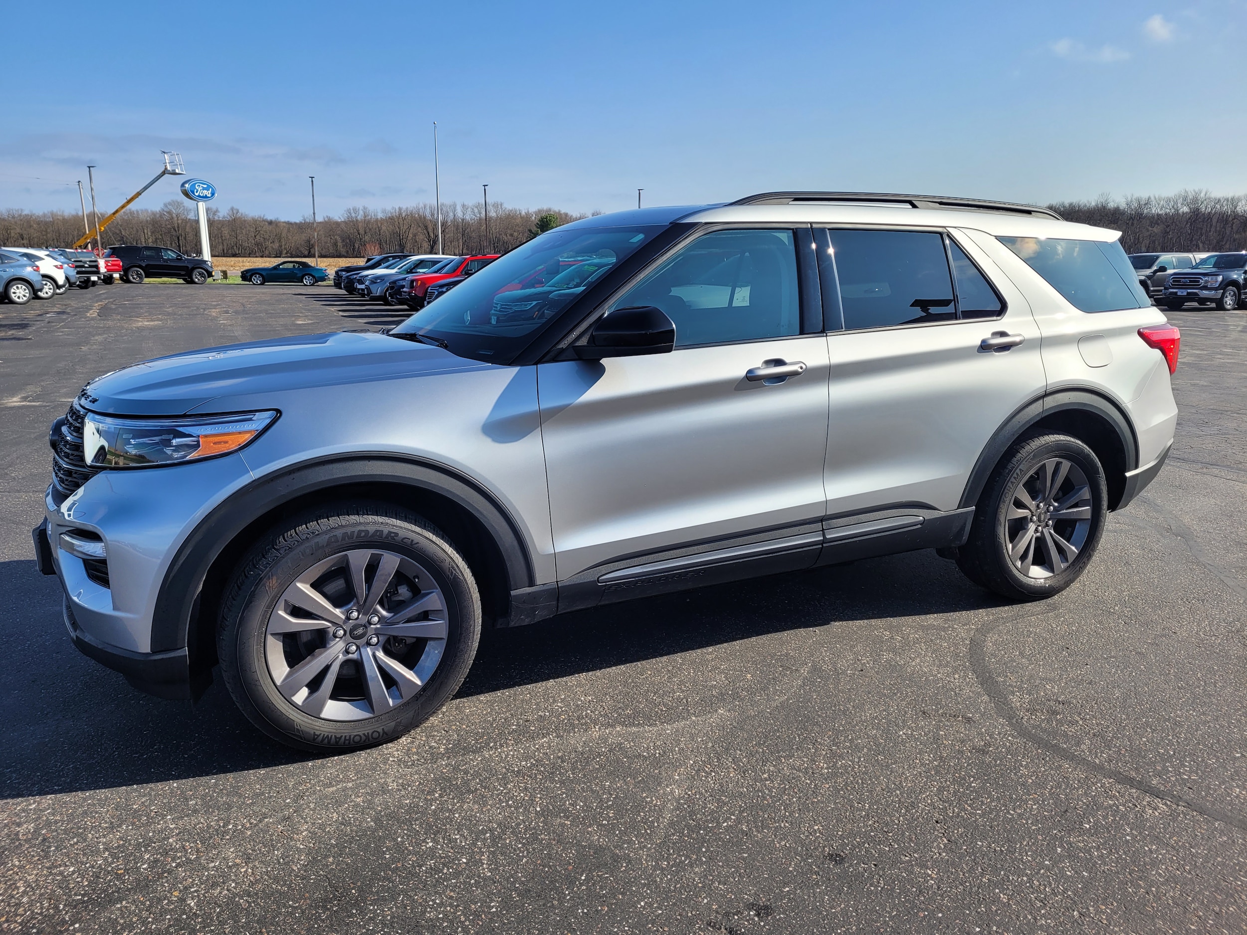 2023 Ford Explorer SUV 