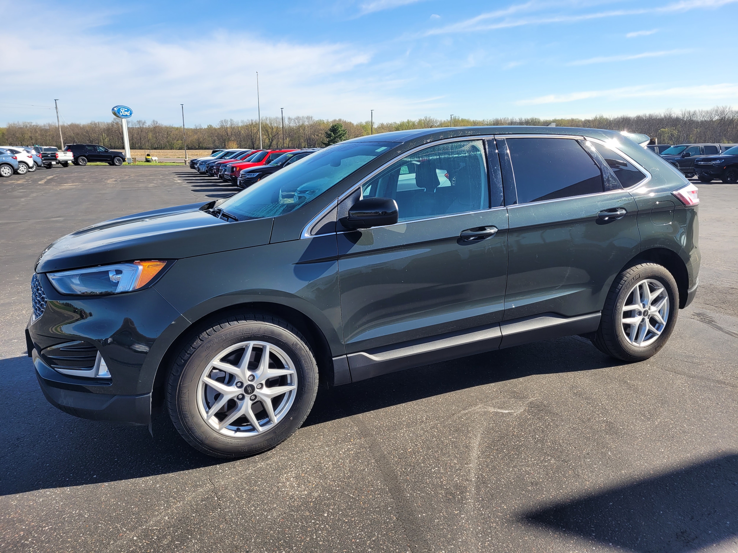 2023 Ford Edge SEL AWD's photo